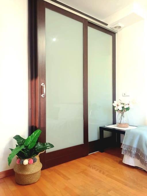 Apartament Acogedor Apartamento Con Piscina Y Garaje Huesca Zewnętrze zdjęcie